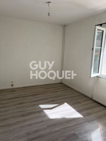 A louer au centre de Solaize- T3 de 62 m² + Stationnement. - Photo 2