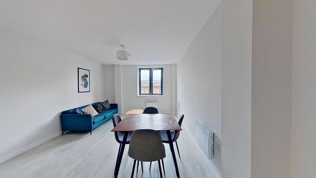 2 bedroom flat to rent - Photo 1