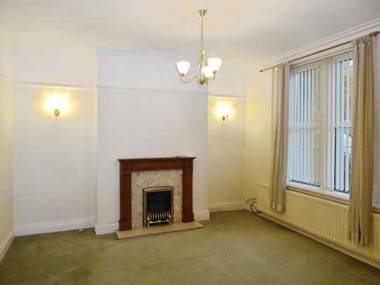 3 bedroom terraced house to rent - Photo 1