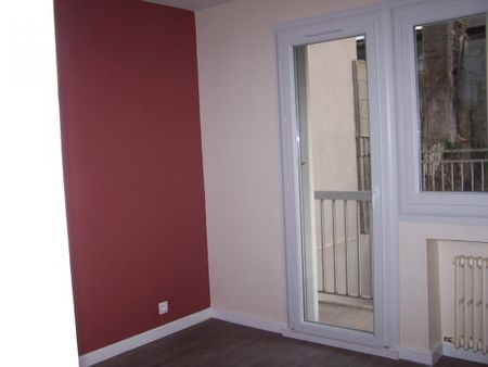 Appartement Le Chambon-Feugerolles - Photo 3