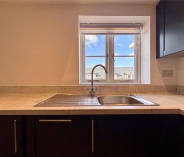 Sherdon House, Reading Road, Sherfield-on-Loddon, Hook, RG27 - Photo 5