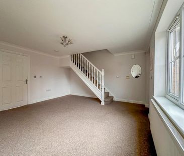 3 bedroom terraced house to rent - Photo 2