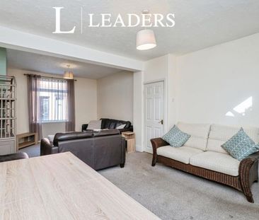 3 bedroom house to rent West Street, Hoole, Chester, CH2 - Photo 1