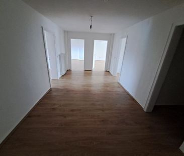 Großzügige Altbauwohnung im Dellviertel - Photo 2