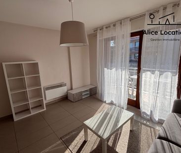 Location Appartement 1 pièce 38m² THONON LES BAINS 74200 - Photo 2