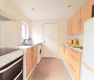 Studio to rent - Photo 5