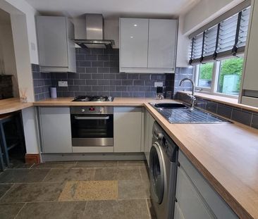 2 bedroom terraced house to rent - Photo 1