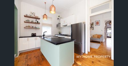 First Time Offered – Stylish Inner-City Living at 984 Stanley Street, East Brisbane - Photo 4