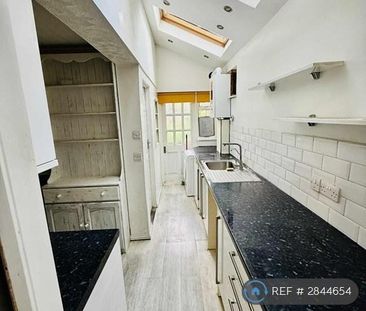 5 bedroom terraced house to rent - Photo 6