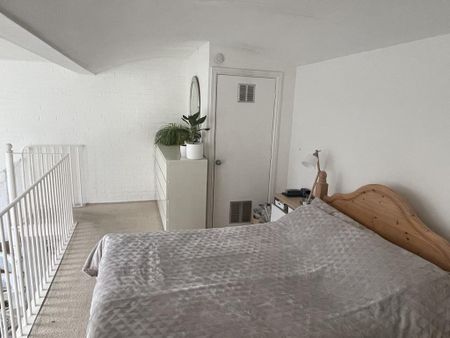 2 bedroom ground floor flat to rent - Photo 2