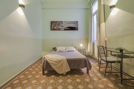 Gran Via de les Corts Catalanes, Barcelona, Catalonia 08011 - Foto 2