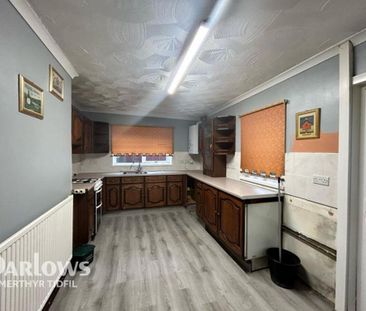 3 bedroom terraced house to rent - Photo 3