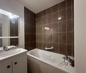 Location Appartement 4 pièces 93m² TOURNAN EN BRIE 77220 - Photo 5