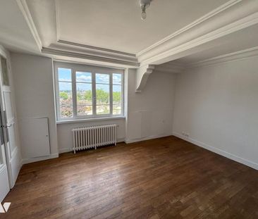 A LOUER A LAVAL CENTRE-VILLE RIVE DROITE - Photo 6