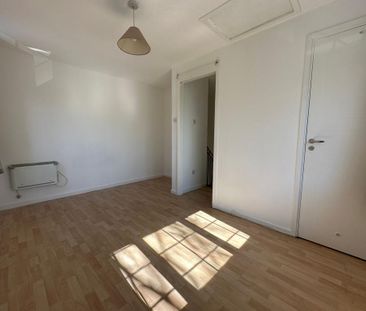 1 bedroom terraced house to rent - Photo 4