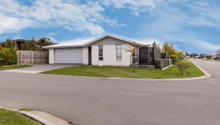 Feels Like Home the Moment You Walk In - Photo 5