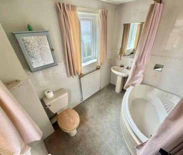 3 bedroom detached house to rent - Photo 6