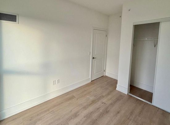 For Lease - 206 King Street Unit# 804, Hamilton, Ontario - Photo 1