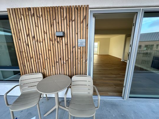 Moderne 3-værelses lejlighed i Nørresundby med altan og tagterrasse - Foto 1