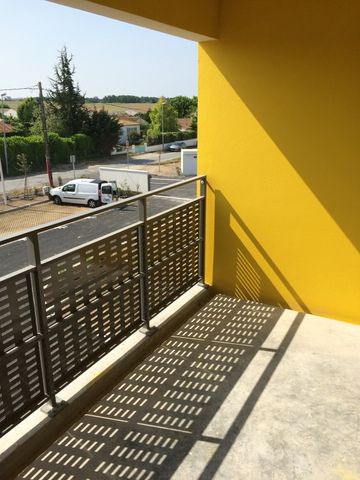 Location Appartement 2 pièces 39m² ROYAN 17200 - Photo 5