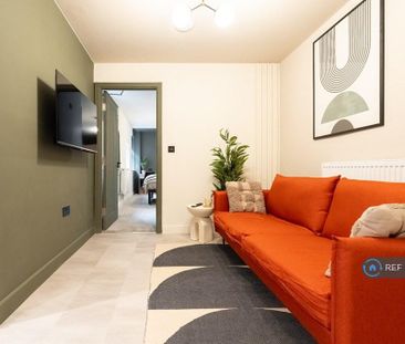 1 bedroom in a house share to rent - Photo 3