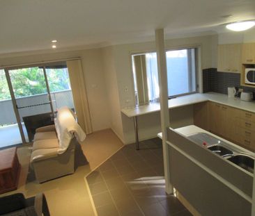 Privacy Plus - Quality Townhouse! - Photo 1