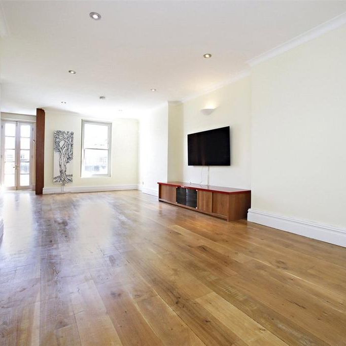 4 bedroom detached house to rent - Photo 1