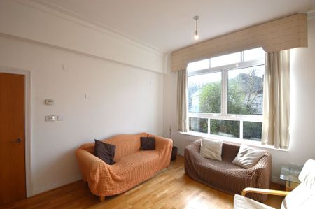 15 Yew Tree Road,, Moseley, Birmingham - Photo 2