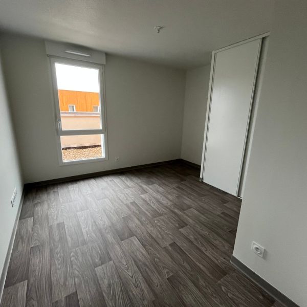 Location Appartement 1 pièce 18m² FRANQUEVILLE ST PIERRE 76520 - Photo 1
