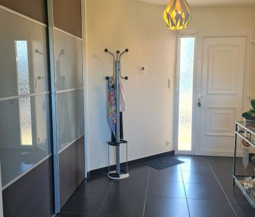 Location Maison 4 pièces 110m² BALAZE 35500 - Photo 4