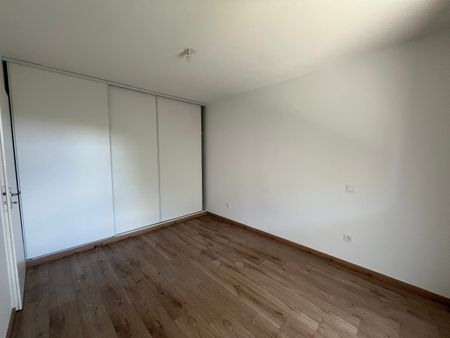 Location Appartement 2 pièces 40m² MONDONVILLE 31700 - Photo 2