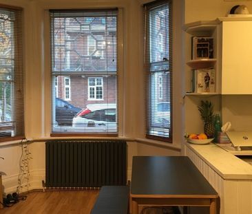 Studio Flat, Glenloch Road, NW3 - Photo 4