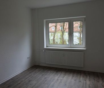 Zuhause fühlen: individuelle 2-Zimmer-Wohnung in Stadtlage - Photo 2