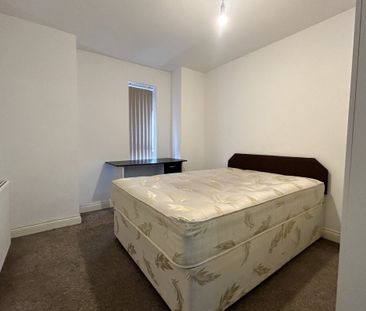 Regent Street - Photo 2