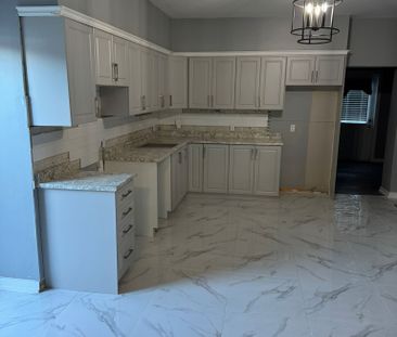 For Lease - 12 Princess Street, Brantford, Ontario - Photo 3