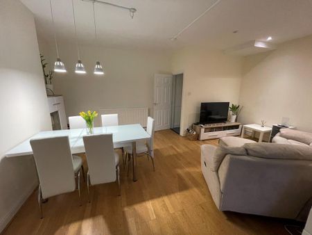 5 bedroom terraced house to rent - Photo 4