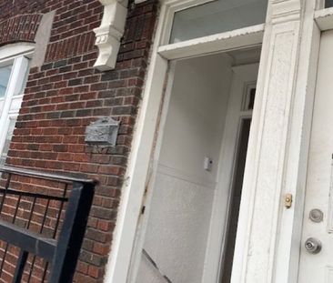 Rue St-Denis, H2P 2G8, Montréal - Photo 3