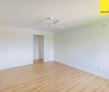 129 Smith Road, Woodridge QLD 4114 - House For Rent | Domain - Photo 1