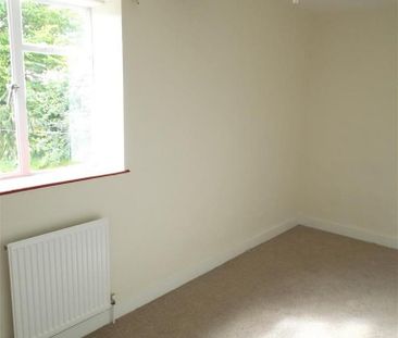 4 bedroom cottage to rent - Photo 2
