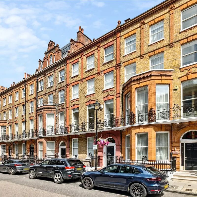 1 bedroom flat in Marylebone - Photo 2