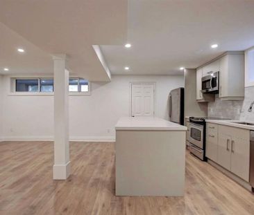 For Lease - 136 Westside Drive Unit# Lower, Oakville, Ontario - Photo 1