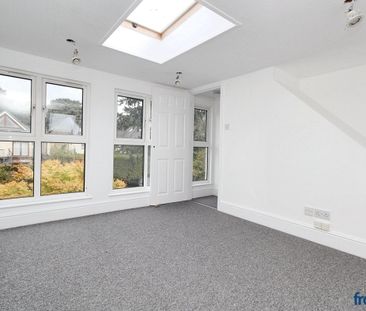 Penn Hill Avenue, Penn Hill, Poole - Photo 4