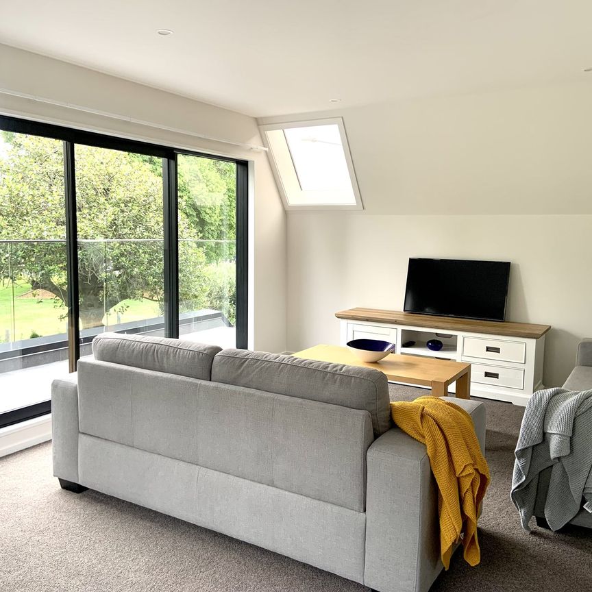 City Centre, 3 bedroom apartment - Photo 1