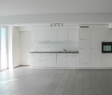 Zentral gelegene 3.5-Zimmer-Wohnung in Biel - Photo 3
