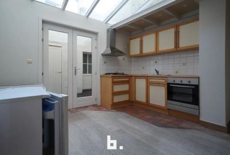 Woning met zeer ruime garage - Photo 3