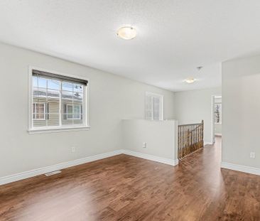 For Lease - 429 Ashbourne Crescent, Barrhaven, Ontario - Photo 3