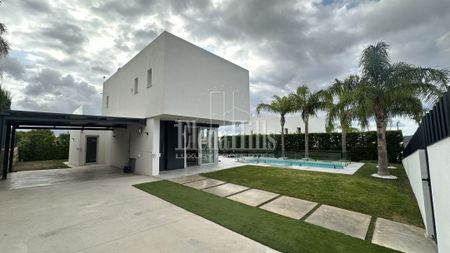 New modern villa in Finestrat, Alicante, Costa Blanca - Photo 4