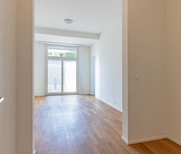 Helle 4.5-Zimmer-Wohnung mit Balkon und Garage in Wädenswil – sofor... - Foto 3