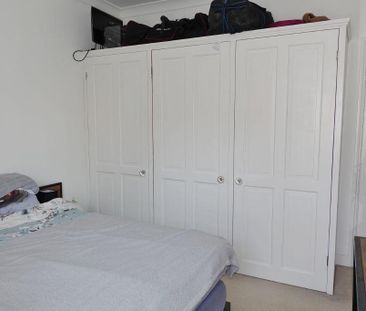 2 bedroom semi-detached house to rent - Photo 5