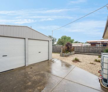 Charming Home in Norlane - Photo 5